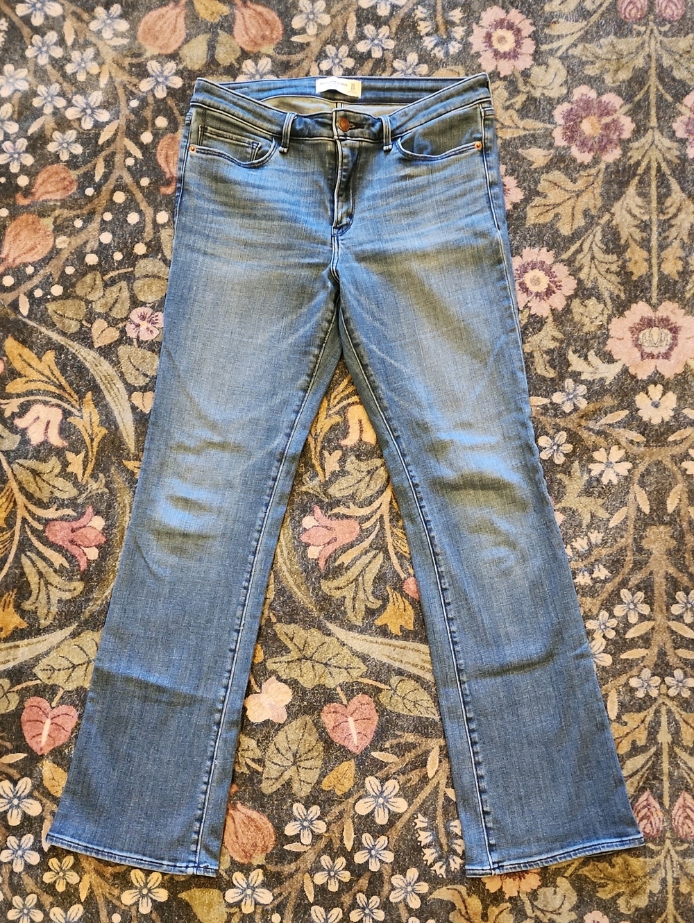 Abercrombie & Fitch Women’s The Bootcut Mid Rise Jeans